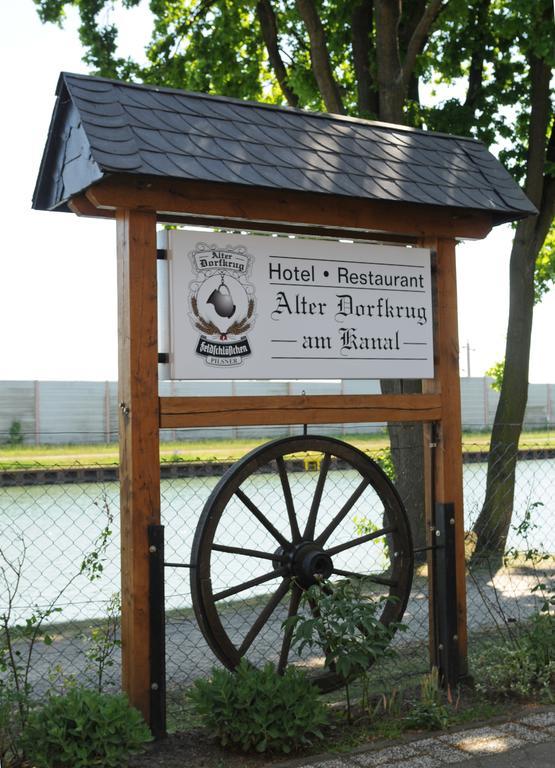 Alter Dorfkrug Am Kanal Wolfsburg Eksteriør billede